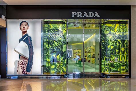 guadagno merchandiser prada|prada online jobs.